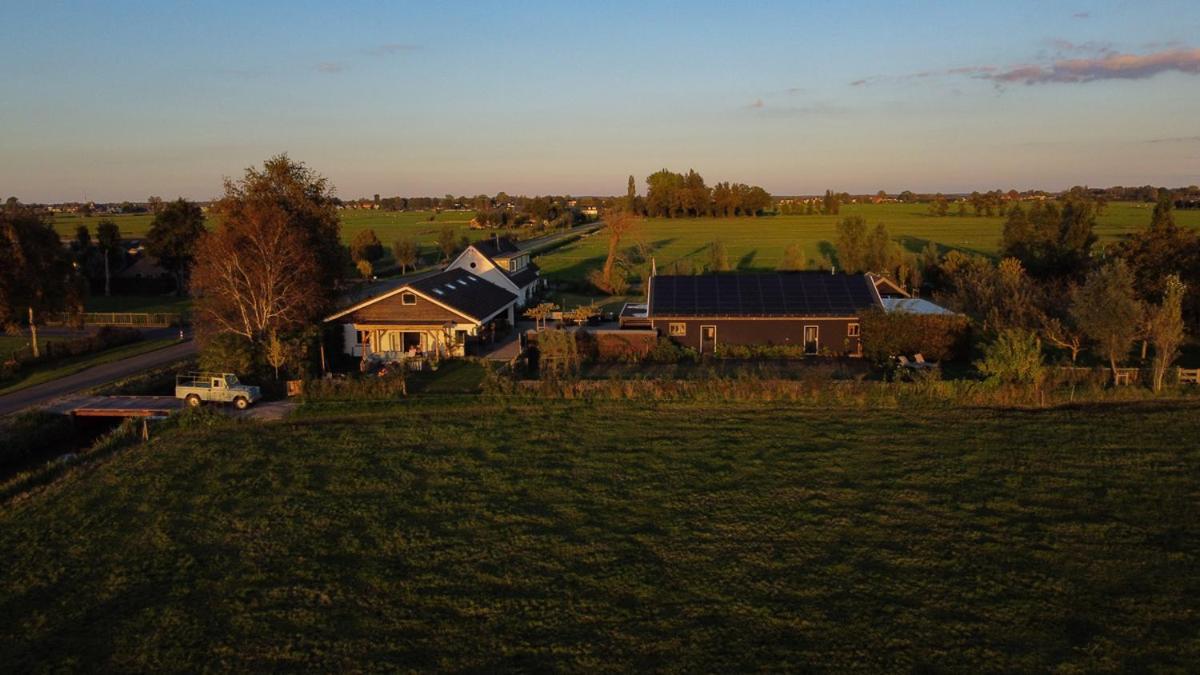 Tienhoven De Lindenhof Bed & Breakfast エクステリア 写真